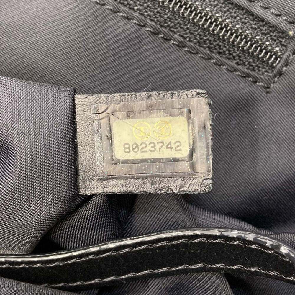 CHANEL Black Tote Bag - Picture 7 of 16